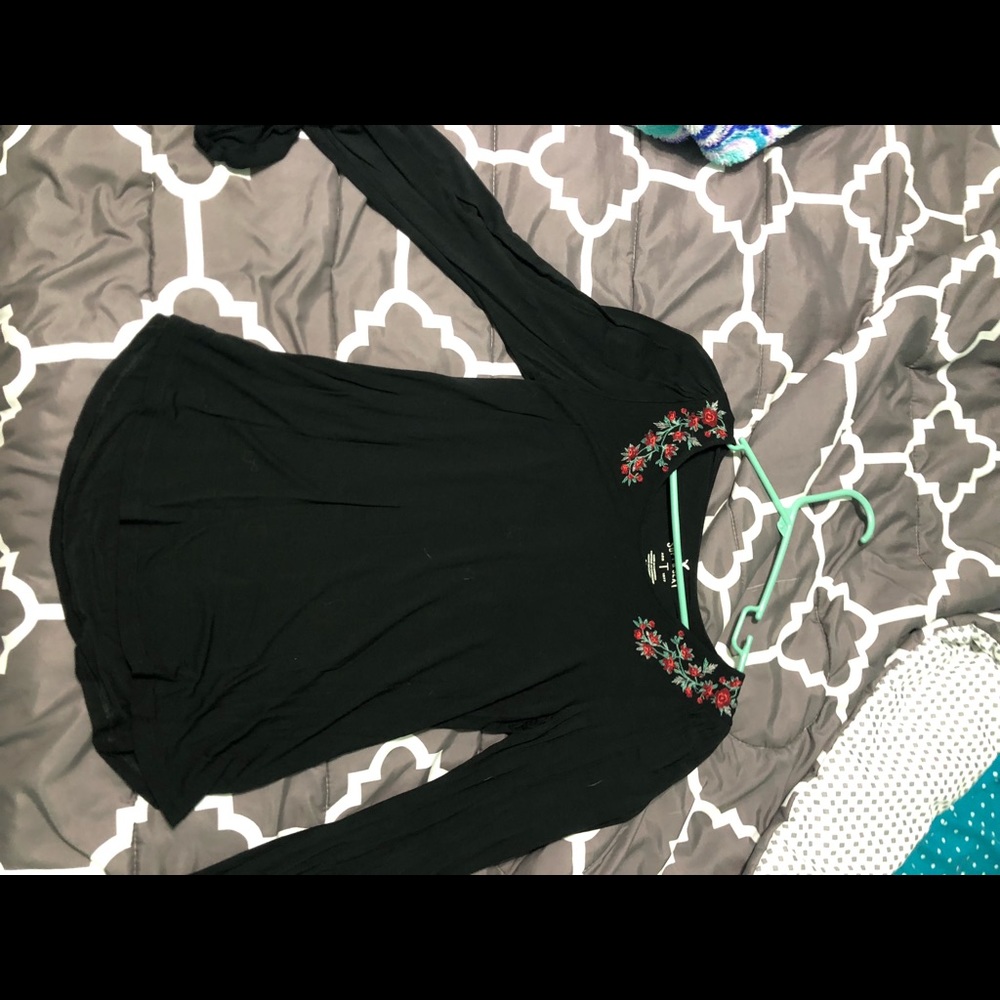 American Eagle Top